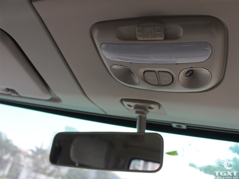 Xe Tải Dongfeng C260 Thùng Mui Bạt 13 Tấn