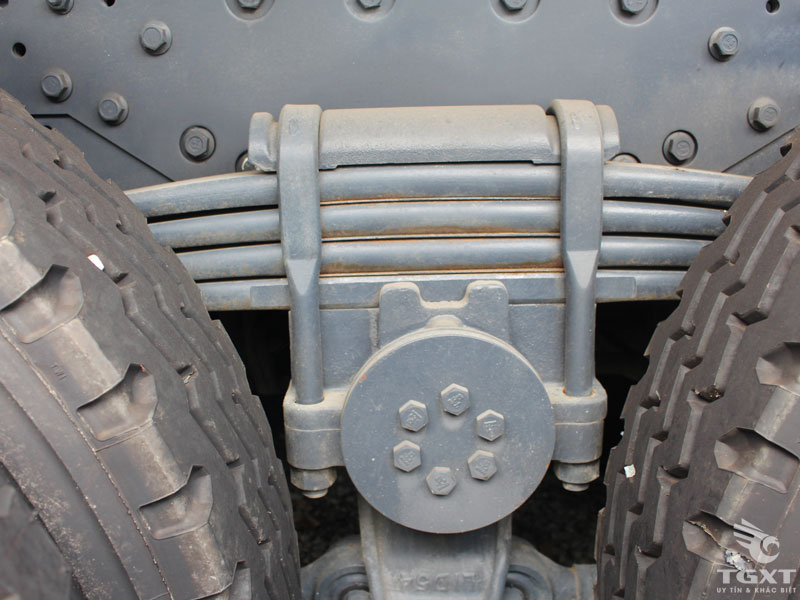 Xe Đầu Kéo C&C 2 Cầu Máy 340ps - 6x4