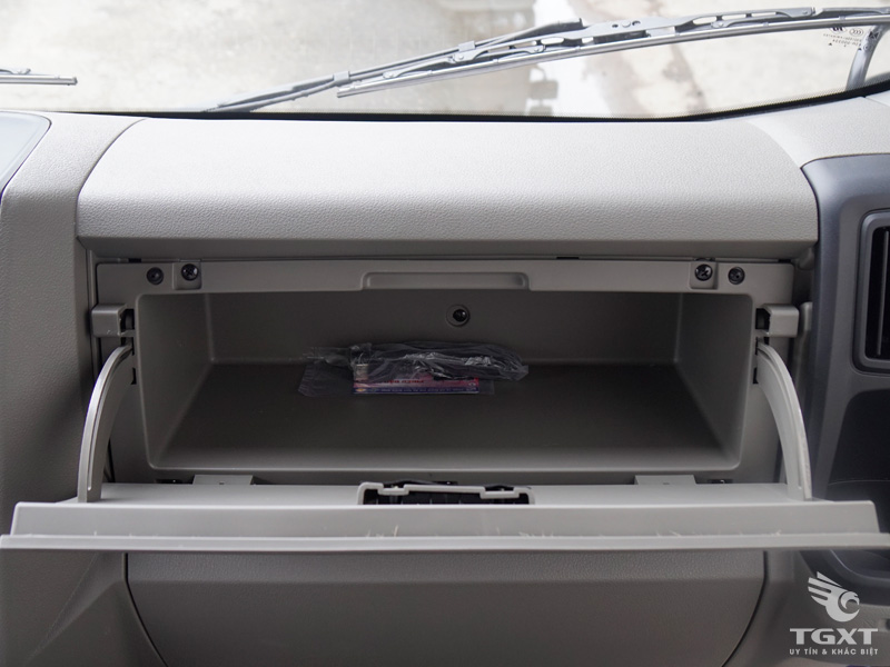 Xe Tải Đô Thành IZ65 3T5 Thùng Mui Bạt Gắn Bửng Nâng