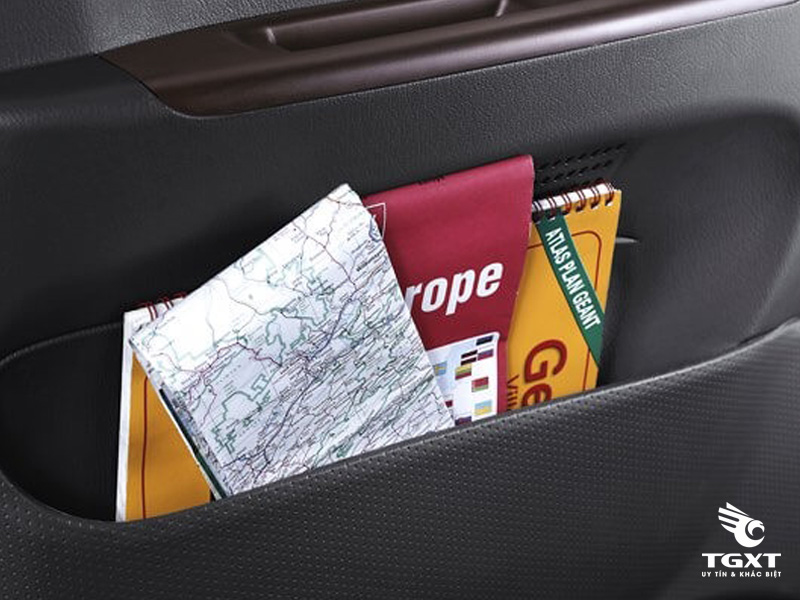 Xe Tải Hyundai New Mighty N250 2.4 Tấn Thùng Bảo Ôn