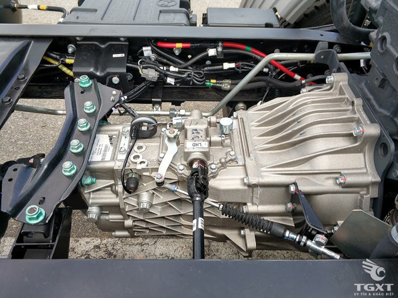 Xe Đông Lạnh Fuso 5.8 Tấn - FA 1014R