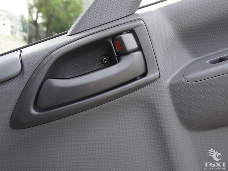 Xe Tải Isuzu NPR85KE5 3.5 Tấn Thùng Bảo Ôn