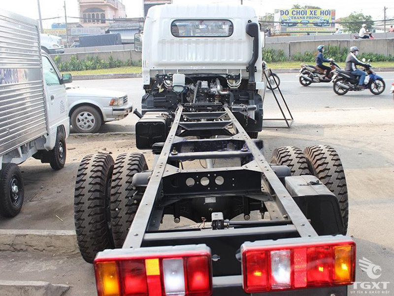 Xe Tải Veam VT490 5 Tấn Thùng Kín