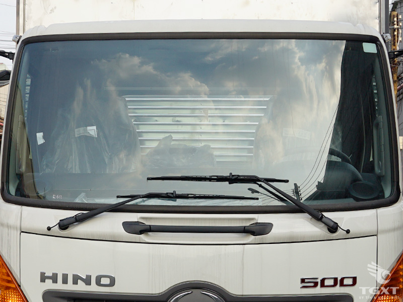 Xe Tải Hino FC9JLTC 6.4 Tấn Thùng Kín