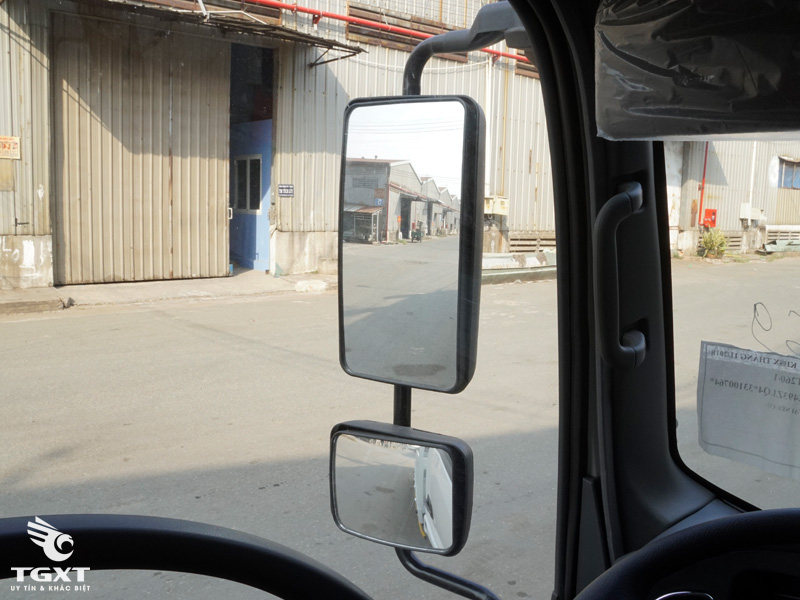 Xe Tải Veam VT100 1 Tấn Thùng Kín