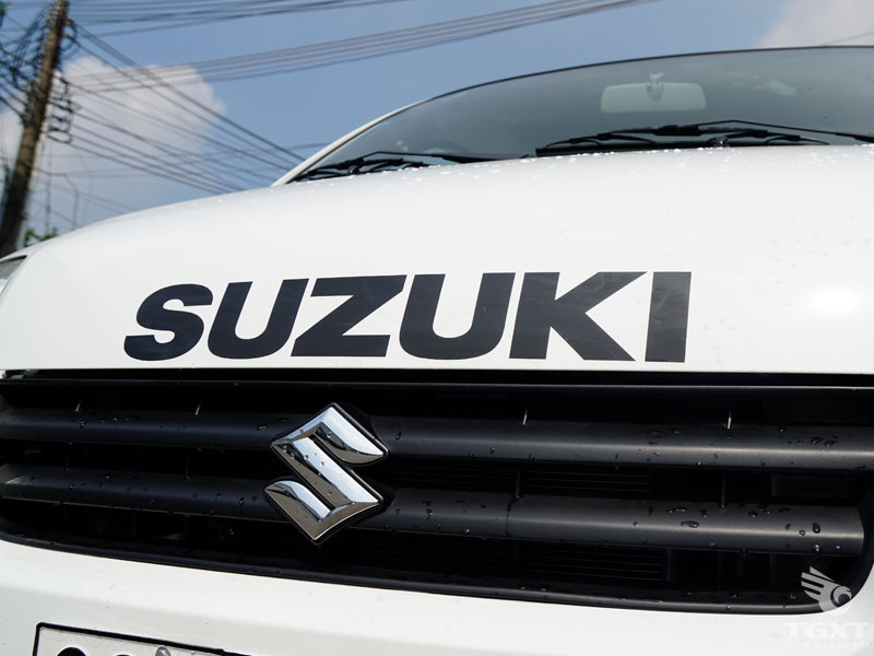 Xe Tải Suzuki Carry Pro 600Kg Thùng Bạt