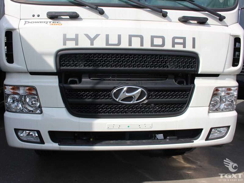 Xe Cẩu Hyundai HD250 12 Tấn Gắn Cẩu Unic URV553