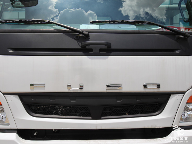 Xe Tải Fuso FI 7.5 Tấn Thùng Bạt
