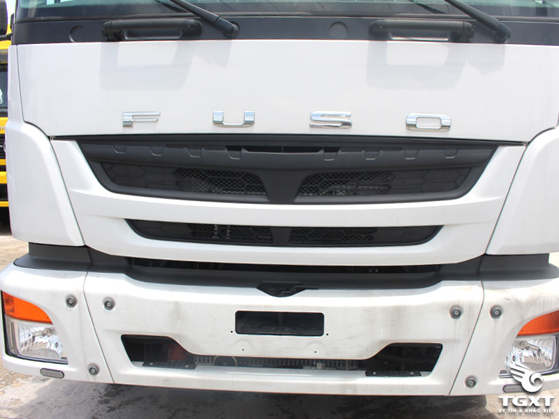Xe Tải FUSO 3 Chân 11 Tấn Gắn Cẩu Dongyang 6 Tấn 6 Khúc