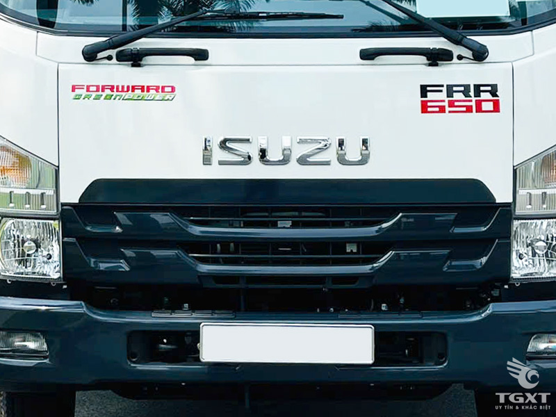 Xe Tải Isuzu FRR90NE5 6.5 Tấn Thùng Bạt