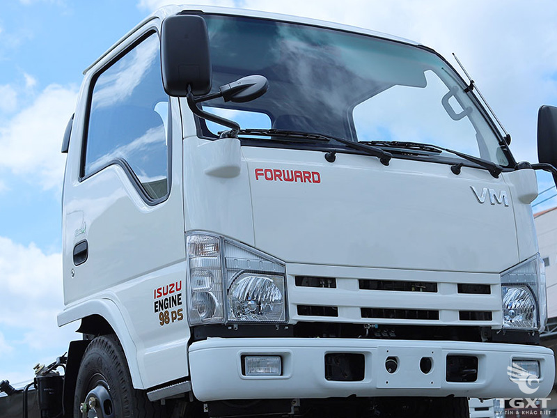 Xe Tải Isuzu Vĩnh Phát NK490 2.4 Tấn Thùng Kín