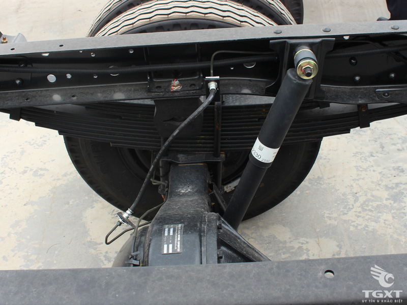 Xe Cẩu Isuzu Vĩnh Phát FN129 6T8 Gắn Cẩu Unic URV345