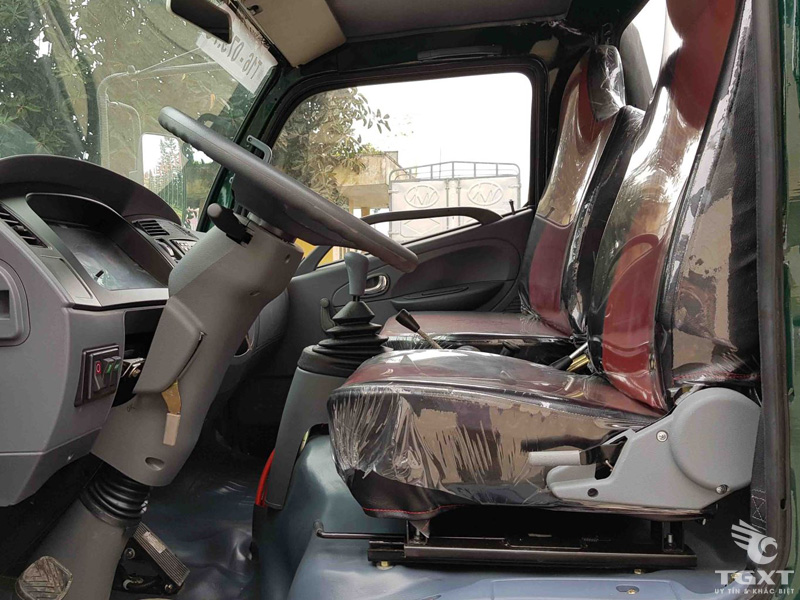 Xe Tải Ben Hoa Mai 4T95 2 Cầu - HD4950A.4x4-E4TD