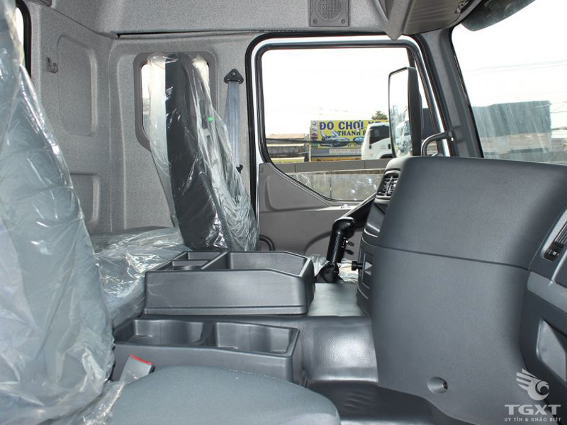 Xe Đầu Kéo ChengLong Hải Âu 400Hp 2 Cầu Cabin M7