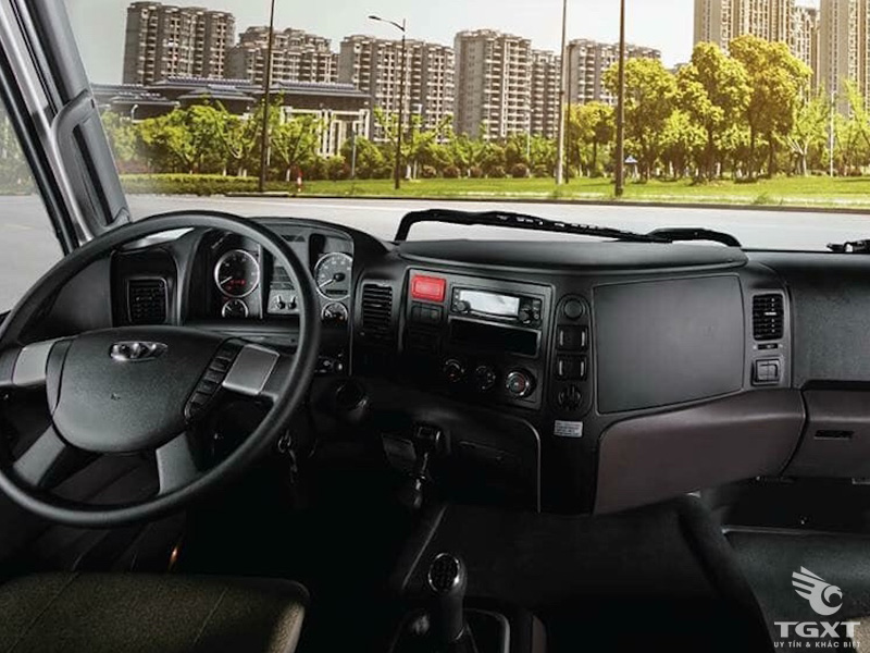 Xe Bồn Chở Cám Daewoo HU6AA 15 Tấn 24 Khối