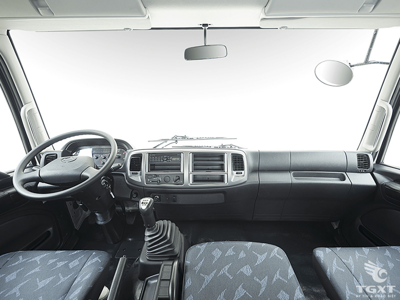 noi-that-xe-tai-hino-fg