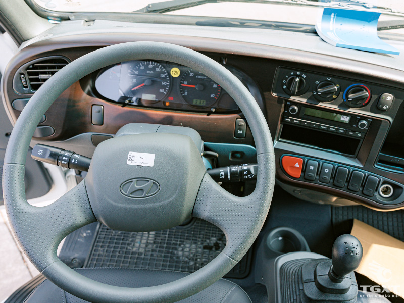 Xe Tải Hyundai Mighty N650L 3.5 Tấn Thùng Lửng