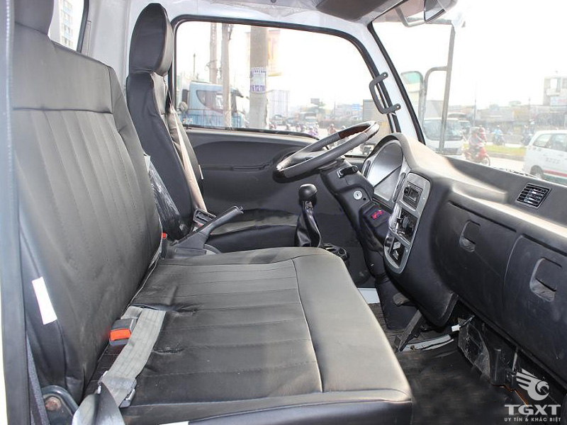 Xe Tải Veam VT490 5 Tấn Thùng Kín