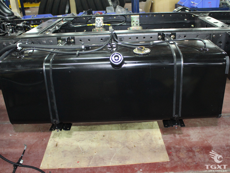 Xe Bồn Xăng Dầu Vĩnh Phát FN129L4 12 Khối - 12m3