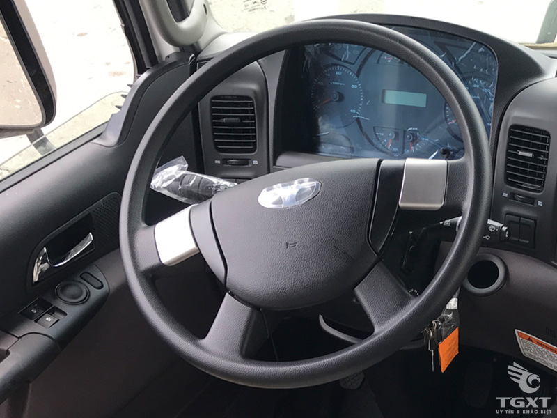 Xe Đầu Kéo Daewoo 2 Cầu 420Ps V3TVF