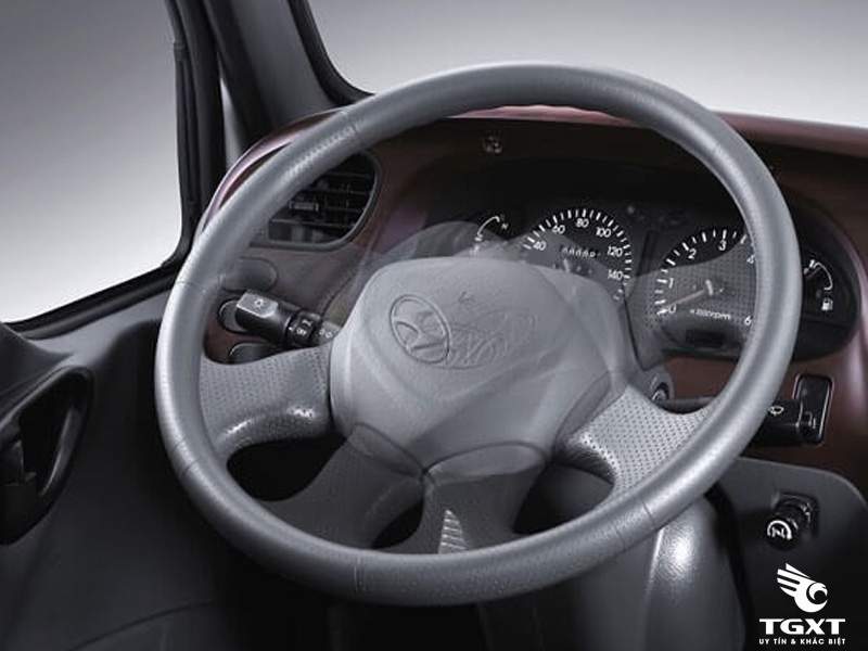 Xe Tải Hyundai New Mighty N250SL 2.4 Tấn Thùng Bạt