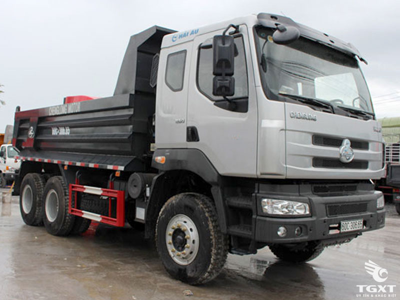 Xe Ben Chenglong 3 Chân 260hp Thùng Đúc