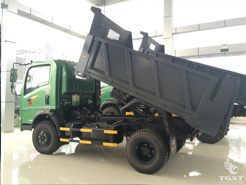 Xe Ben TMT Sinotruk 8T6 - ST10590D