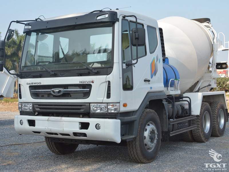Xe Bồn Trộn Bê Tông Daewoo K4MVF 7 Khối