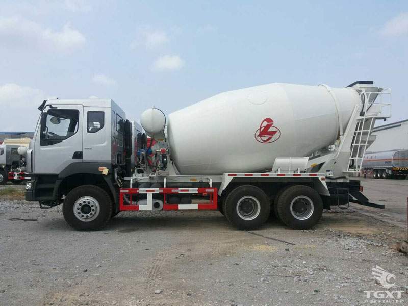 xe-bon-tron-be-tong-Chenglong-10-khoi-h1