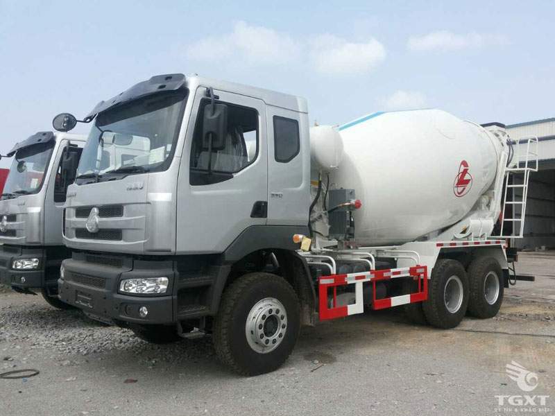 xe-bon-tron-be-tong-Chenglong-10-khoi-h6