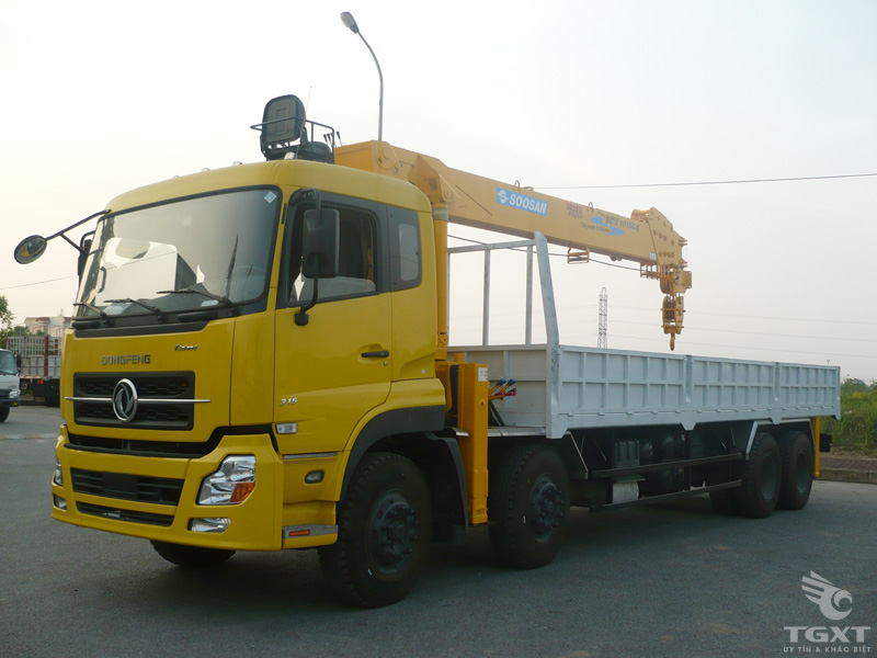Xe Cẩu Dongfeng C260 3 Chân 8T6 Gắn Cẩu Soosan SCS746L