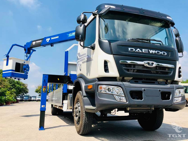 Xe Tải Daewoo 7 Tấn Gắn Cẩu Tadano TM-ZT504H