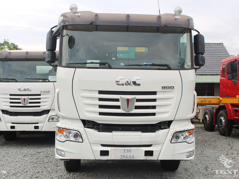 Xe Đầu Kéo C&C 2 Cầu Động Cơ 460Ps - 6x4