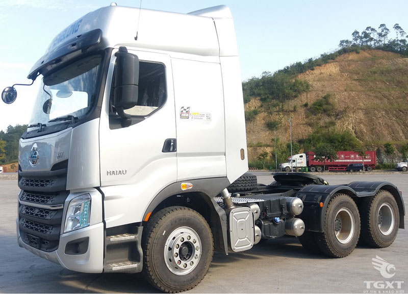 Xe Đầu Kéo Chenglong 420Hp Euro4 Cabin H7 Cầu Láp