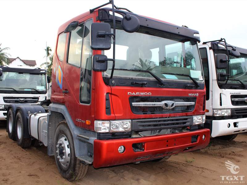 Xe Đầu Kéo Daewoo 2 Cầu 420Ps V3TVF