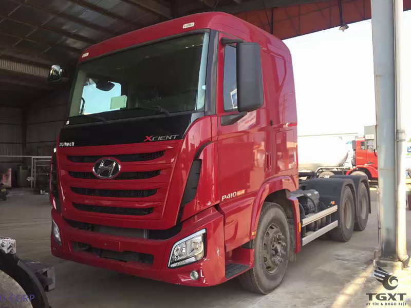 Xe Đầu Kéo Hyundai Trago Xcient 440Ps