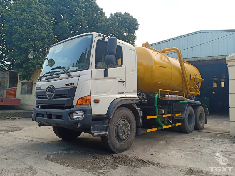 Xe Hút Chất Thải Hino FM8JN7A 9T7 8.8 Khối