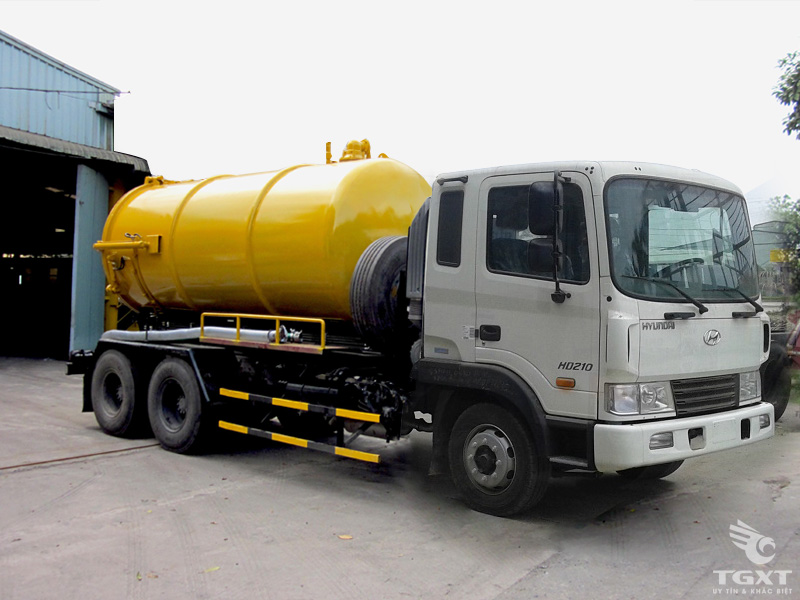 Xe Hút Chất Thải Hyundai HD210 11 Tấn