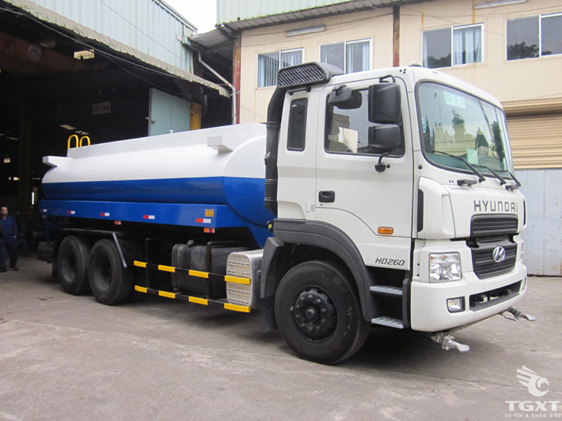 Xe Phun Nước Rửa Đường Hyundai HD260 13 Khối