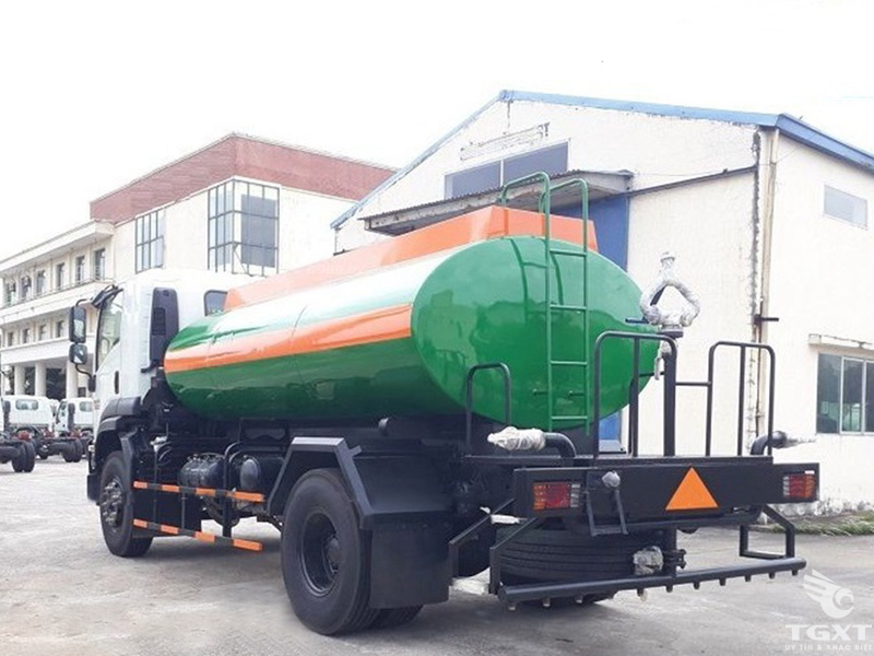 Xe Phun Nước Rửa Đường Isuzu FVR34LE4 8.5 Khối