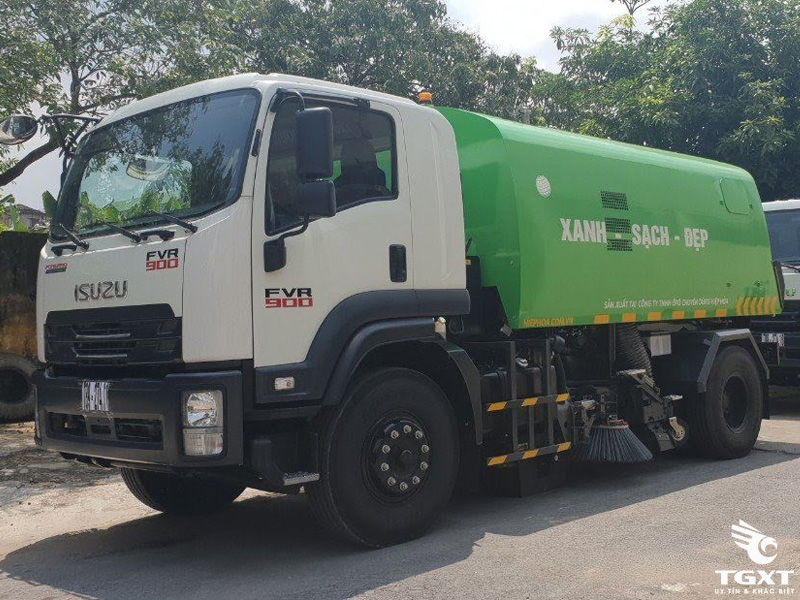 Xe Quét Đường Hút Bụi Isuzu FVR34LE4 5 Tấn