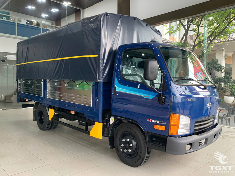 Xe Tải Hyundai Mighty N650L 3.5 Tấn Thùng Bạt
