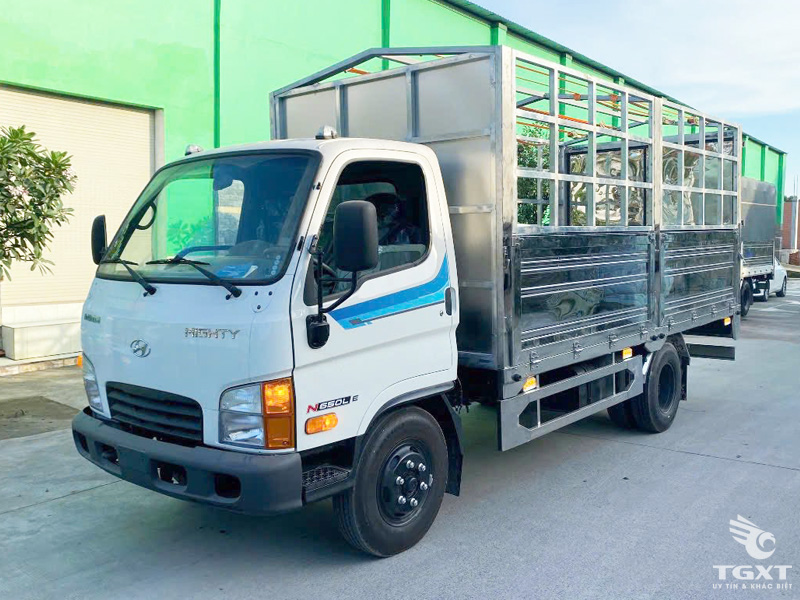 Xe Tải Hyundai Mighty N650L 3.5 Tấn Thùng Bạt