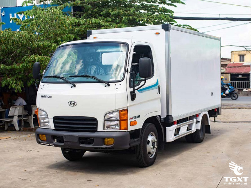 Xe Tải Hyundai New Mighty N250 Euro 5 2.5 Tấn Thùng Bảo Ôn