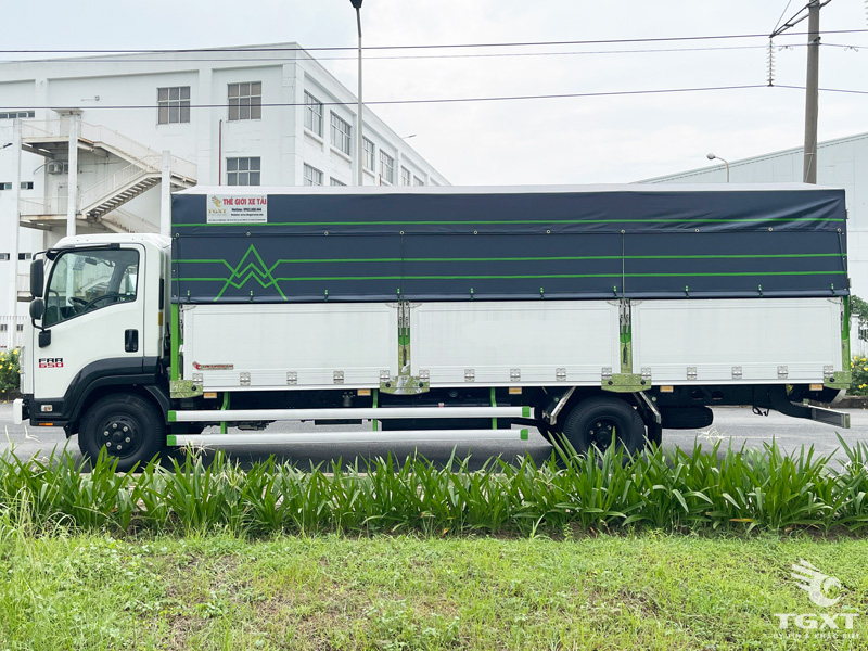 Xe Tải Isuzu FRR90NE5 6.2 Tấn Thùng Bạt