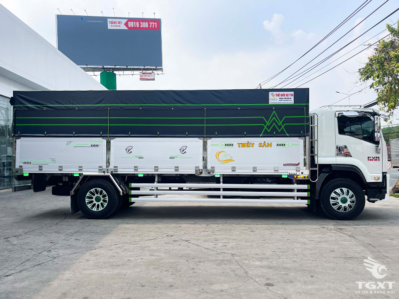 Xe Tải Isuzu FVR34VE5 7 Tấn Thùng Bạt
