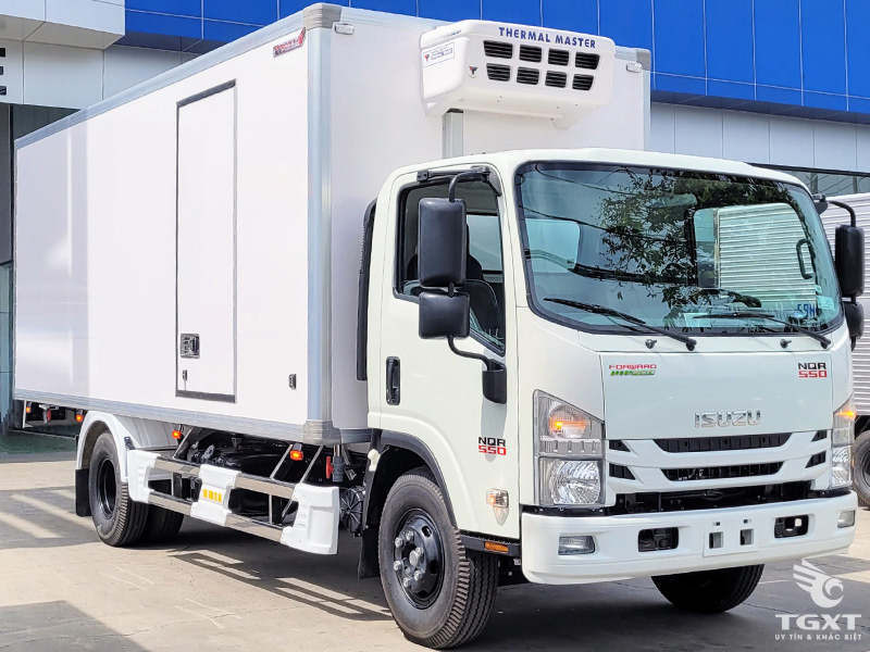 Xe Tải Isuzu NQR75ME5 5 Tấn Thùng Đông Lạnh