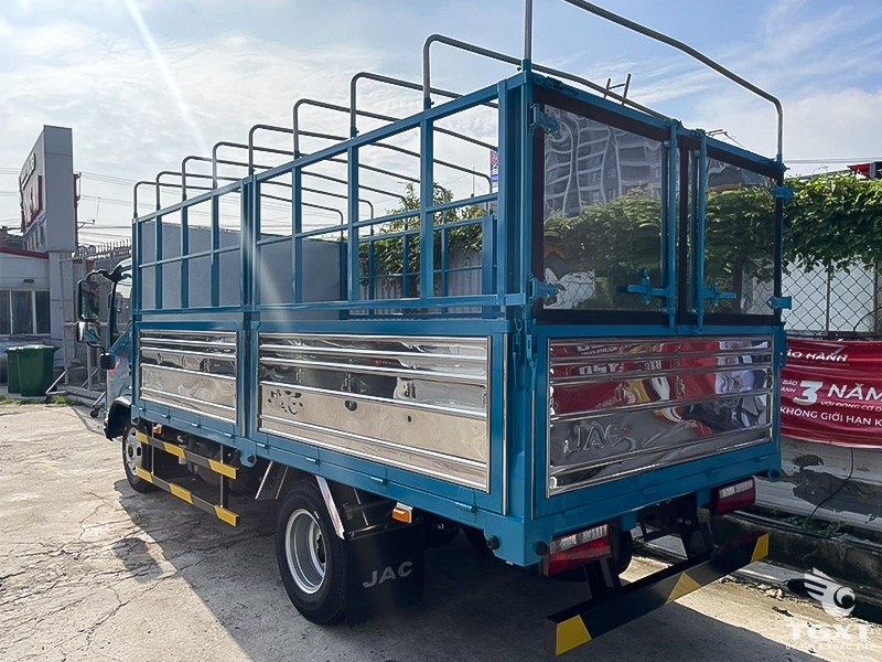 Giá Xe Tải Jac N200S E5 Thùng Bạt Tải Trọng 1.9 Tấn