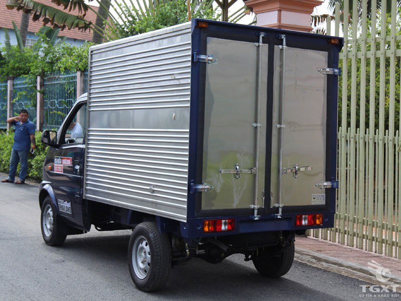Xe Tải Thái Lan DFSK EQ1020 Thùng Kín 860kg