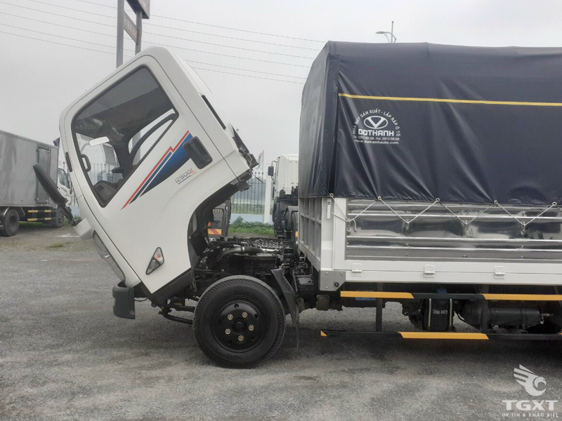 Xe Tải Đô Thành IZ500L 5 Tấn Thùng Bạt